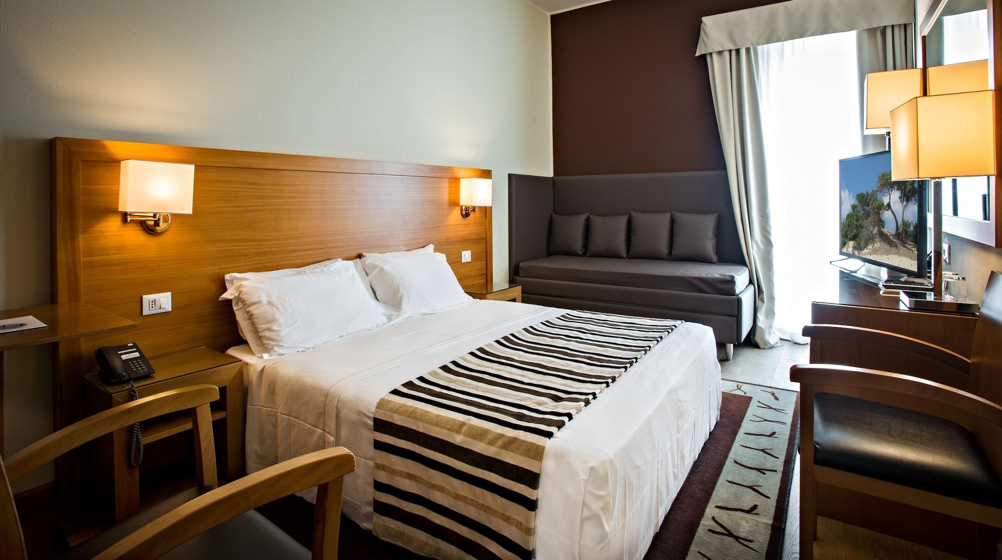 Sardegna Hotel - Suites & Restaurant Cagliari Exterior photo